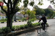 Wali Kota Solo Respati mulai gerakan bersepeda ke kantor