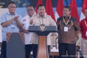 Prabowo hadiri hari Buruh Internasional di Monas