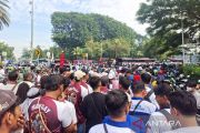 May Day, ribuan buruh dari berbagai serikat padati kawasan Monas