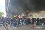 Peringatan Hardiknas di Makassar berlangsung kondusif