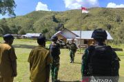 Satgas Yonif 511 pastikan ASN di Lanny Jaya cinta NKRI