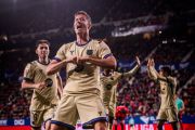 Barcelona di ambang juara usai menang 2-1 atas Osasuna