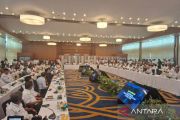 Giant sea wall construction divided into 15 segments: BOPPJ