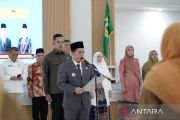 Bupati Palas lantik 27 kepala sekolah TK, SD dan SMP