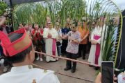 Uskup Palangka Raya minta pelajar Katolik tak sekedar mengejar nilai tinggi