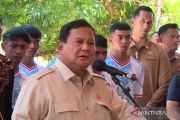 Presiden pastikan akses internet dan komunikasi jangkau pulau terluar