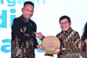 ANTARA raih penghargaan dari Perum Bulog
