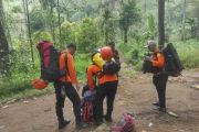 Tim SAR temukan mahasiswa ITB yang terjebak di Gunung Puntang