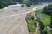 Warga perbaiki lahan pertanian secara mandiri di Padang Pariaman