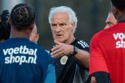 Rutten mundur dari kursi pelatih timnas Curacao jelang Piala Dunia