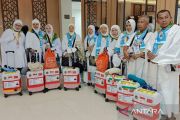 Embarkasi Banjarmasin berangkatkan Kloter 14 JCH Banjarmasin dan HST