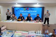 Polisi ungkap WNA China produksi 824 buah etomidate siap edar