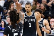 Spurs taklukkan Thunder 122-115 lewat dua kali "overtime" di final NBA Wilayah Barat