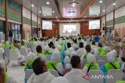 Jamaah Kloter 15 Embarkasi Banjarmasin diberangkatkan ke Makkah