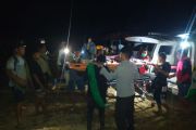 Tim gabungan evakuasi seorang pendaki patah kaki di Gunung Rinjani