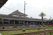 Bandung Jadi Magnet Long Weekend, Mobilitas Kereta Api di Jawa Barat Terus Meningkat