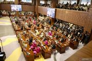 Ratu Dewa tekankan pentingnya percepatan pembangunan, memperingati HUT ke-80 Sumatera Selatan