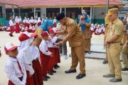 49.360 paket seragam sekolah gratis untuk SD dan SMP dibagikan Pemkab Siak tahun ini