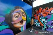 Puluhan seniman graffiti bertemu pada penyelenggaraan MOS di Karanganyar