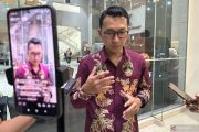 KPK periksa Pj Sekda Tulungagung dalami Gatut Sunu terima uang