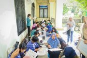 Sebanyak 112 kader PKK Mataram dilatih membatik