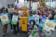 DKI gandeng kader dasawisma ajak warga pilah sampah dari rumah