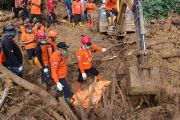 Tim SAR gabungan kembali evakuasi korban longsor di Tapanuli Selatan