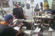 Hanafi, dari pedagang keliling hingga menembus pasar Asia Tenggara