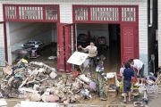 Hujan lebat dan banjir melanda China Tengah, 5 orang dilaporkan tewas