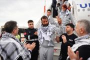 Ratusan aktivis flotilla Gaza tiba di Istanbul usai bebas dari Israel