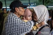Nine Indonesians return after Israel detention
