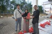 Momen Iduladha, LRT Jabodebek Distribusikan Daging Kurban kepada Warga & Yayasan Sekitar Operasional