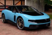 Ferrari Luce pertama terjual seharga Rp713,7 miliar dalam lelang