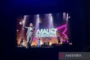 Penonton berjoget bersama Maliq di hari terakhir Java Jazz 2026