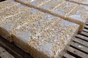 Tempe hadapi krisis ganda, lonjakan plastik dan kedelai
