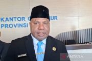 Gubernur minta pabrik pakan prioritaskan bahan baku lokal di Papua