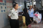 Optimalisasi Pelayanan Publik, Plh. Kalapas Pekanbaru Turun Langsung ke Area Kunjungan