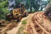 Pemkab Pasaman Barat perbaiki jalan daerah terisolasi Rura Patontang