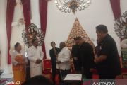 Menteri HAM terima titipan tongkat Garuda Wisnu Kencana untuk Presiden
