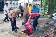 Kabel optik hambat saluran drainase di Tanjungpinang