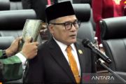 Suhud Alynudin resmi dilantik sebagai ketua DPRD DKI Jakarta