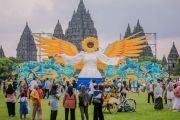 Sunflower Angel hadirkan perpaduan seni-romantisme di Candi Prambanan