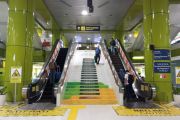 Penumpang KA keberangkatan Gambir bisa naik dari Jatinegara