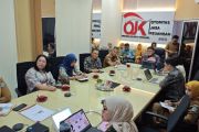 OJK bersama TPAKD edukasi warga Wakatobi soal investasi legal cegah pinjol ilegal dan judol
