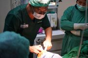 Puluhan pasien mengikuti operasi bibir dan katarak gratis Polda Jateng