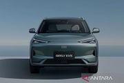 Geely EX5 diperbarui dengan tenaga 245 kW dan penggerak belakang