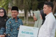 Bupati Sumbawa Barat mengevaluasi program percepatan penurunan kemiskinan
