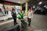 Pengemudi ojol di Jakut diiming-imingi uang sebelum motor dicuri
