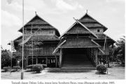Kekuasaan Tidak Pernah Datang ke Ruang Kosong Pelajaran dari Sejarah Politik Sumbawa