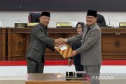 Pemkab dan DPRD Barsel sepakat Raperda Masyarakat Hukum Adat menjadi perda